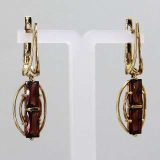 Серьги. Гранат. Арт.136Г из золота 585 пробы